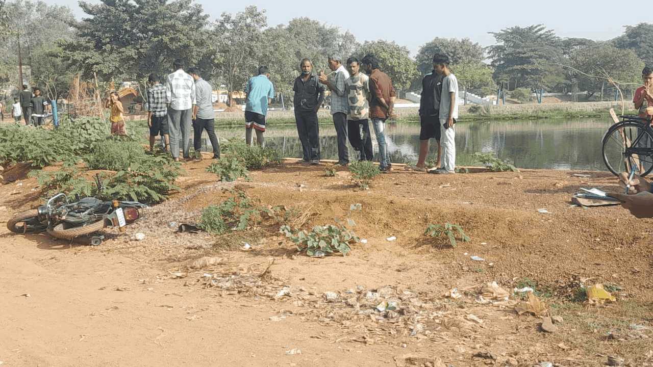 दोस्तों ने की दोस्त की हत्या