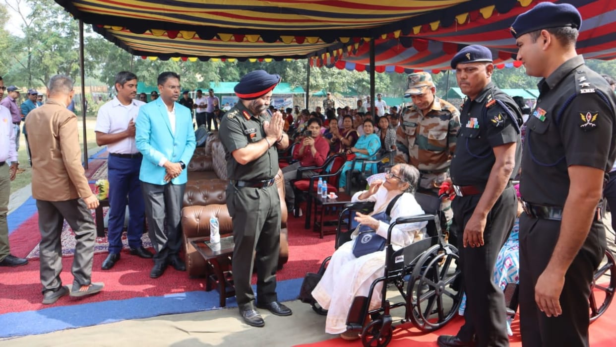 West Bengal: Indian Army organized 'Ex-Servicemen Rally 2024' in Ansol, honored the bravehearts