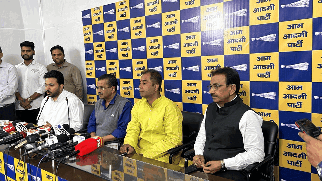 Arvind Kejriwal PC Kailash Gehlot resignation update