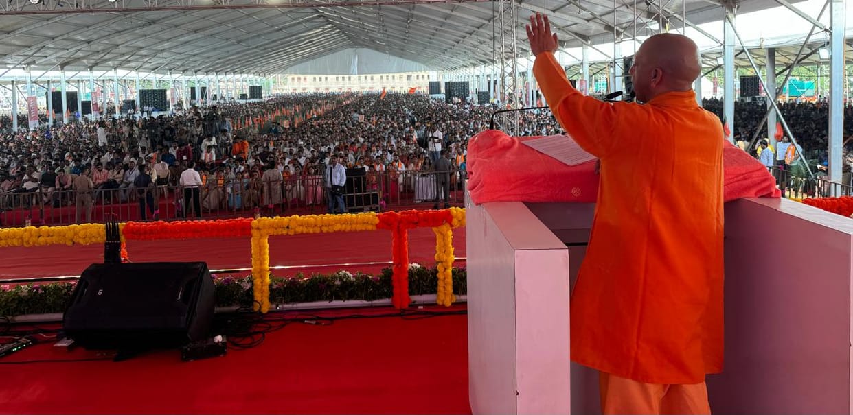 CM Yogi said Congress has DNA of British it divided country into two parts just for power