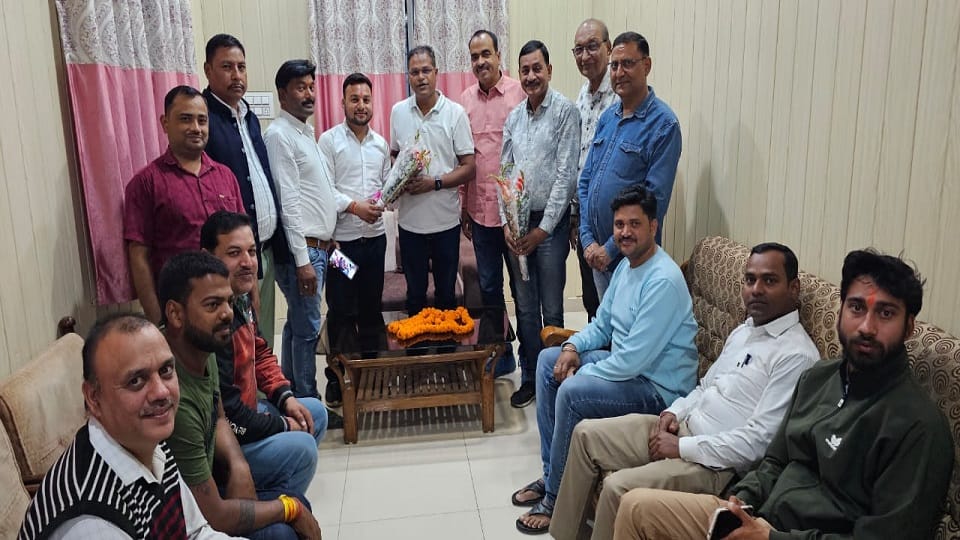 IPS motivated more than 20 thousand youth for exams welcomed  in Balrampur Ramanujganj