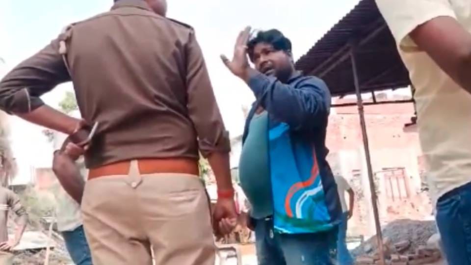 People arguing over road got into a scuffle with police when they were pacified in Amethi