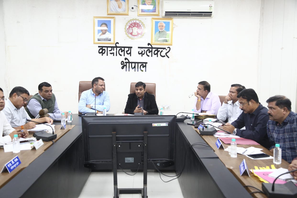 Bhopal: Delay in resolving complaints of CM Helpline in Bhopal, Collector Commissioner gave instructions to of