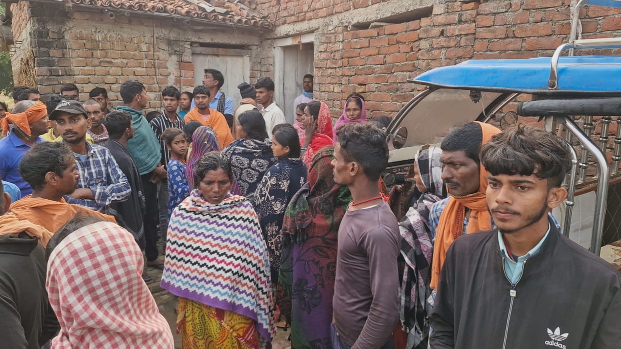 Bihar News: Half-burnt bodies of husband and wife found in Nalanda, son said- saw blood flowing; Police