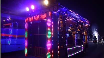 DJ attacked with knife, panic at wedding ceremony, two accused arrested