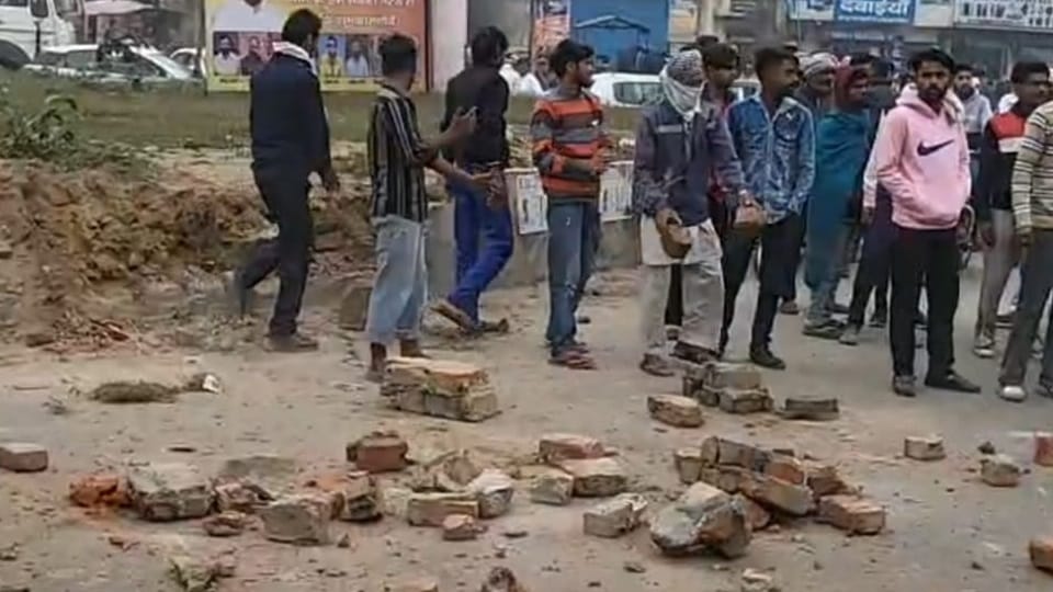 Bike rider dies after being hit by tipper in Ambala