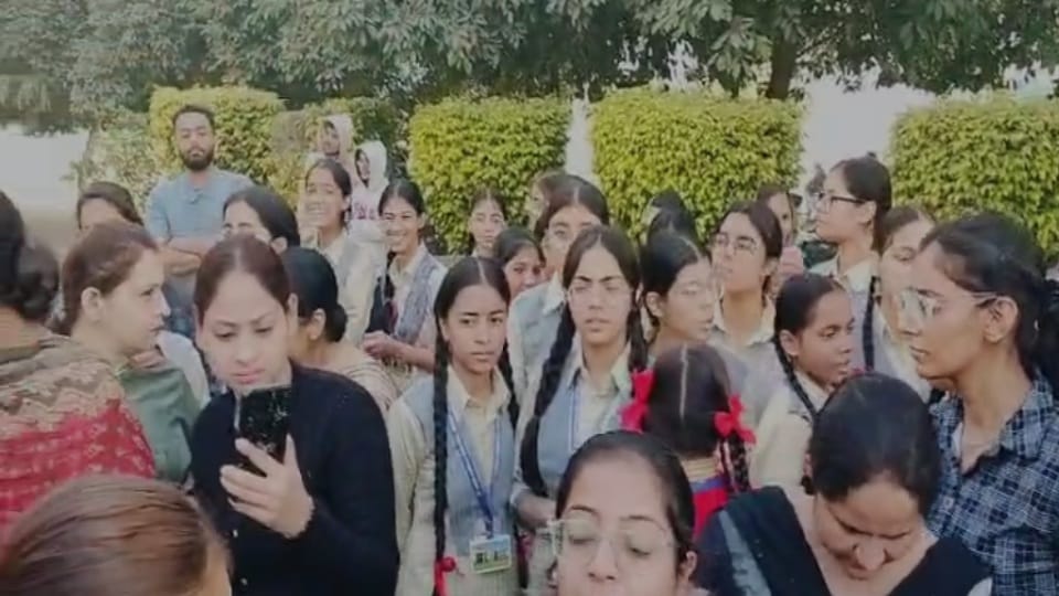 12 teachers fired from school students and parents create ruckus in protest