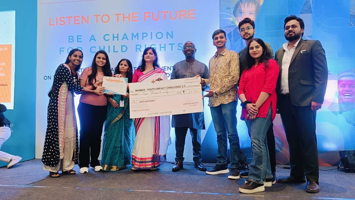National PG College: 'Wo Khamosh Awakein' and 'Balneeti' get awards, students were honored.