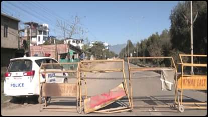 इंफाल में कर्फ्यू (सांकेतिक तस्वीर)