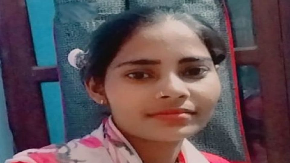 Murder of girlfriend: Dead body of girl found on road reason for death found in post mortem report