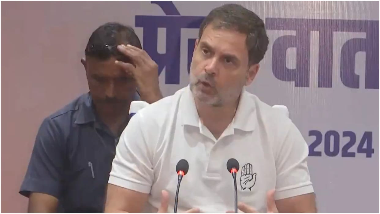Jharkhand Assembly Election 2024: Rahul Gandhi attack on BJP, said They want crush Constitution, we protect it