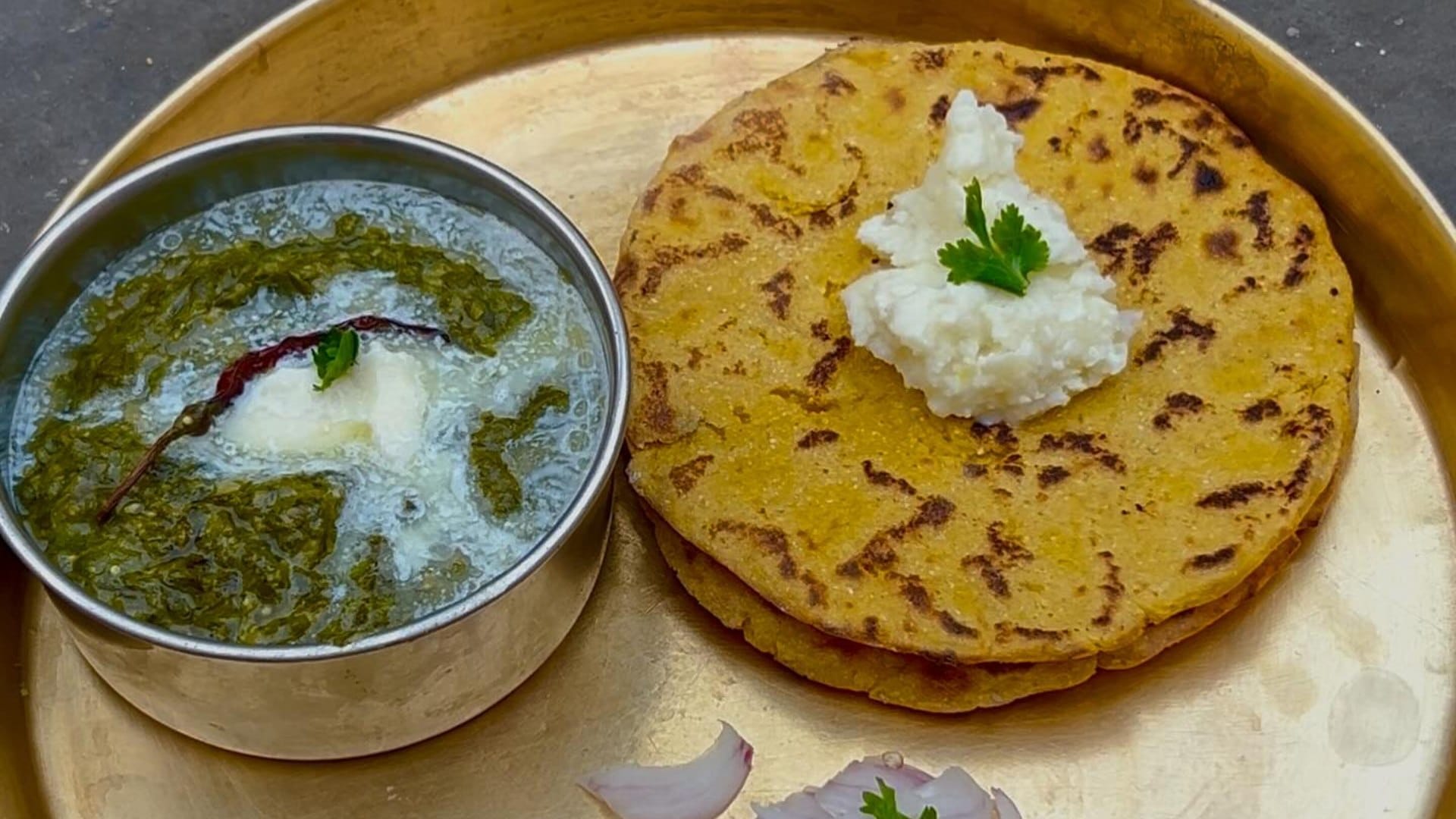 How To Make Makke Ki Roti in simple way in hindi