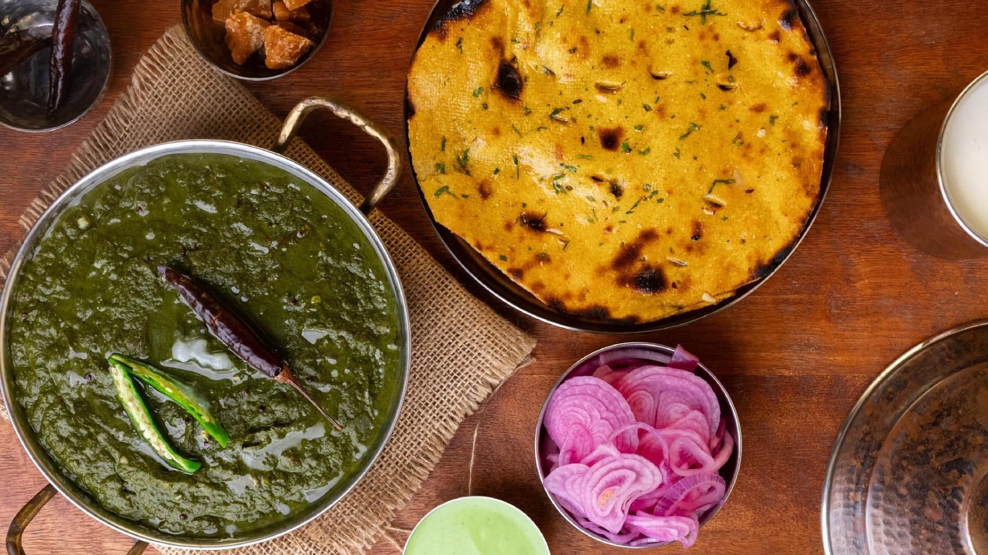 Sarso Ki Saag And Makke Ki Roti Recipe In Hindi - Amar Ujala Hindi News ...