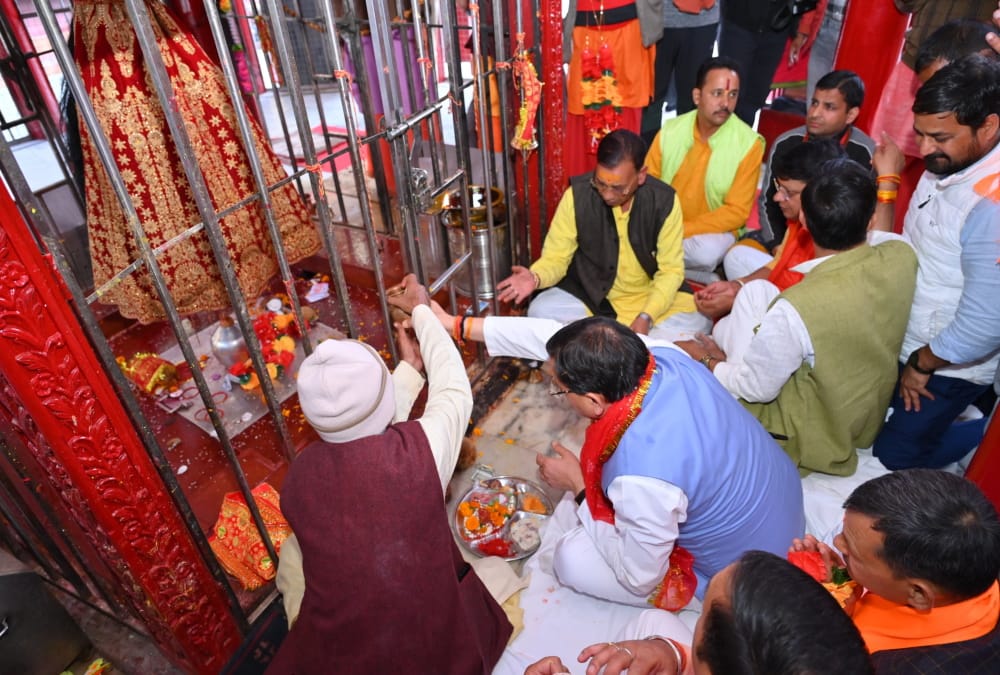 Uttarakhand CM Dhami reached Rudraprayag offered prayers at Siddhpeeth Mahakali temple