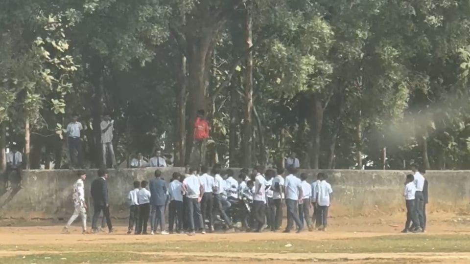 Fighting between students outside NCDC Atmanand High Secondary School in Korba