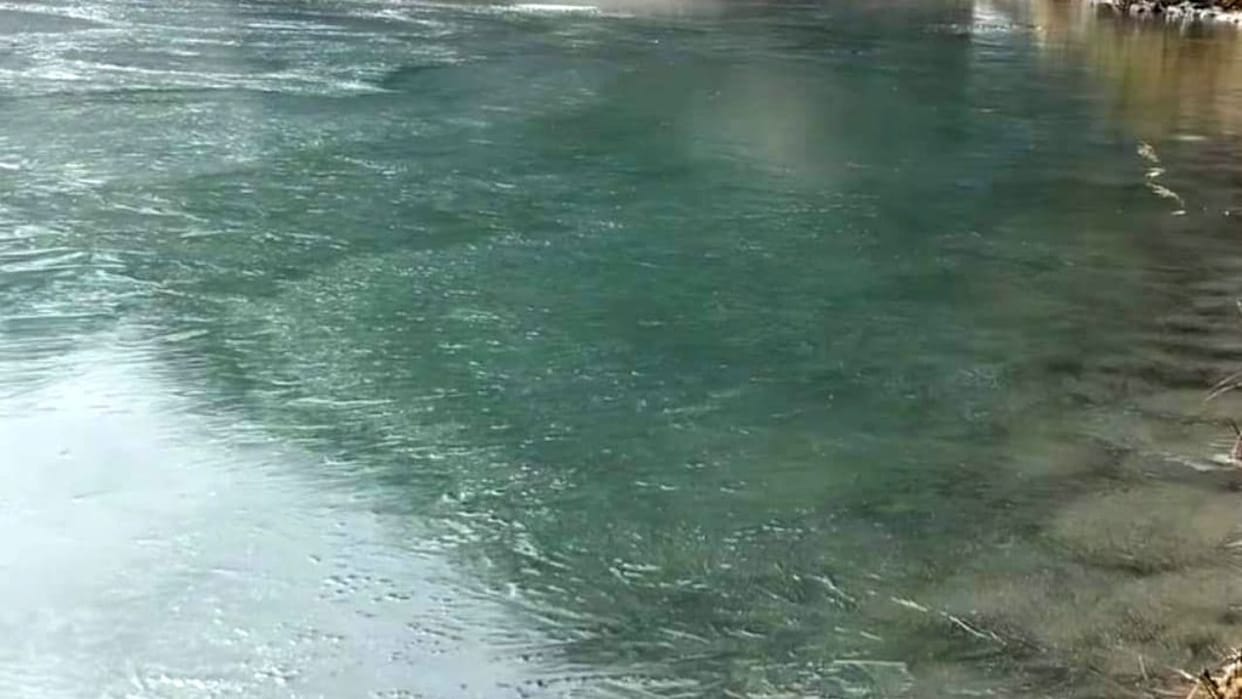 Himachal Weather Tabo temperature reached minus 9.4 degrees Sissu lake froze Gramphoo to Kaza road closed