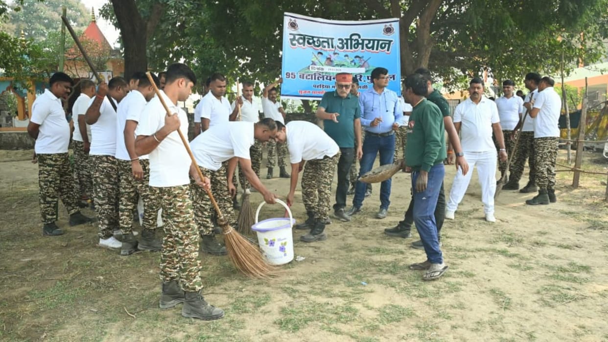 Cleanliness drive was conducted regarding the Domri Shiv Mahapuran story of Padav