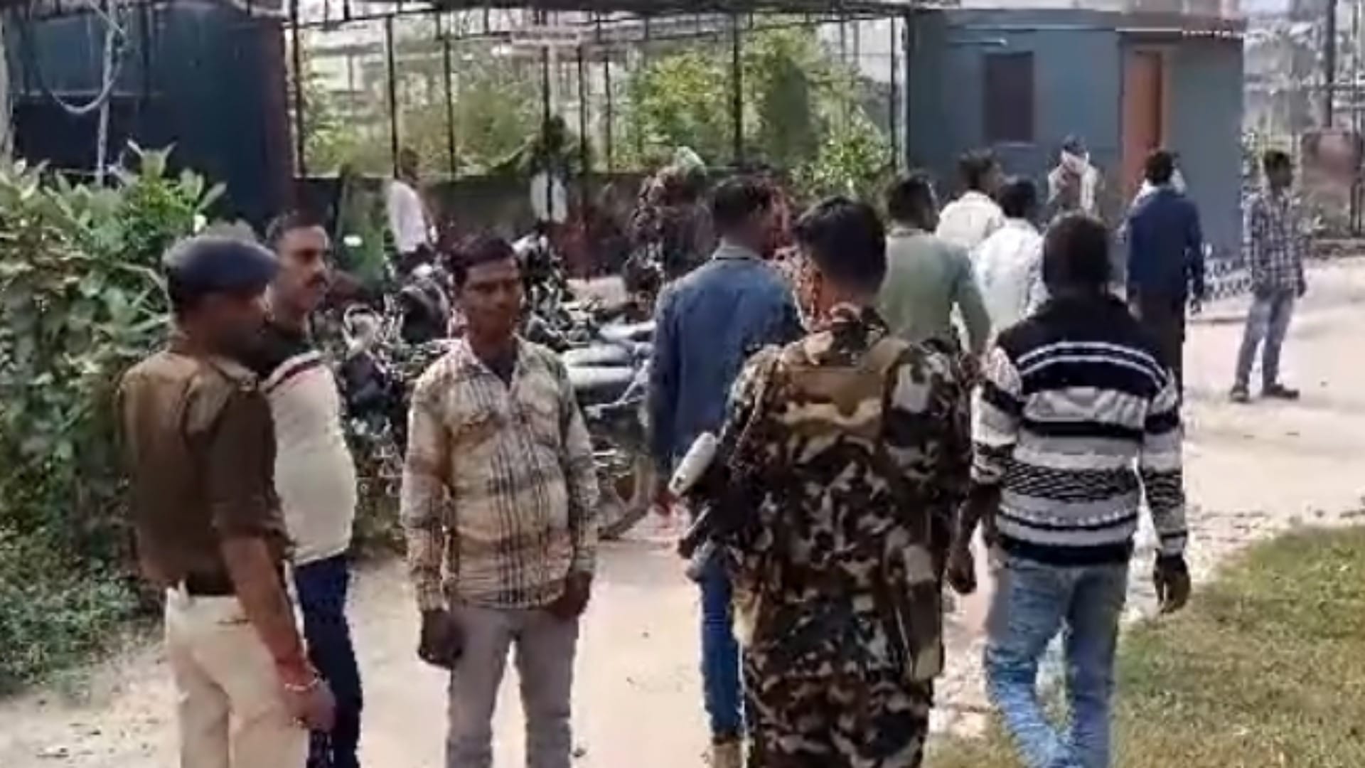Darbhanga News: Cousin murdered in land dispute and body thrown in river, identified after 4 days by clothes