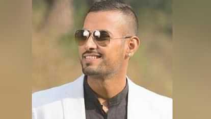 Attack on singer Garry Sandhu man grabbed his throat during show