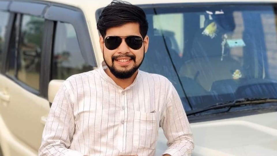 Gorakhpur Student leader murder case Vishal parents are not satisfied after Raza was caught in an encounter