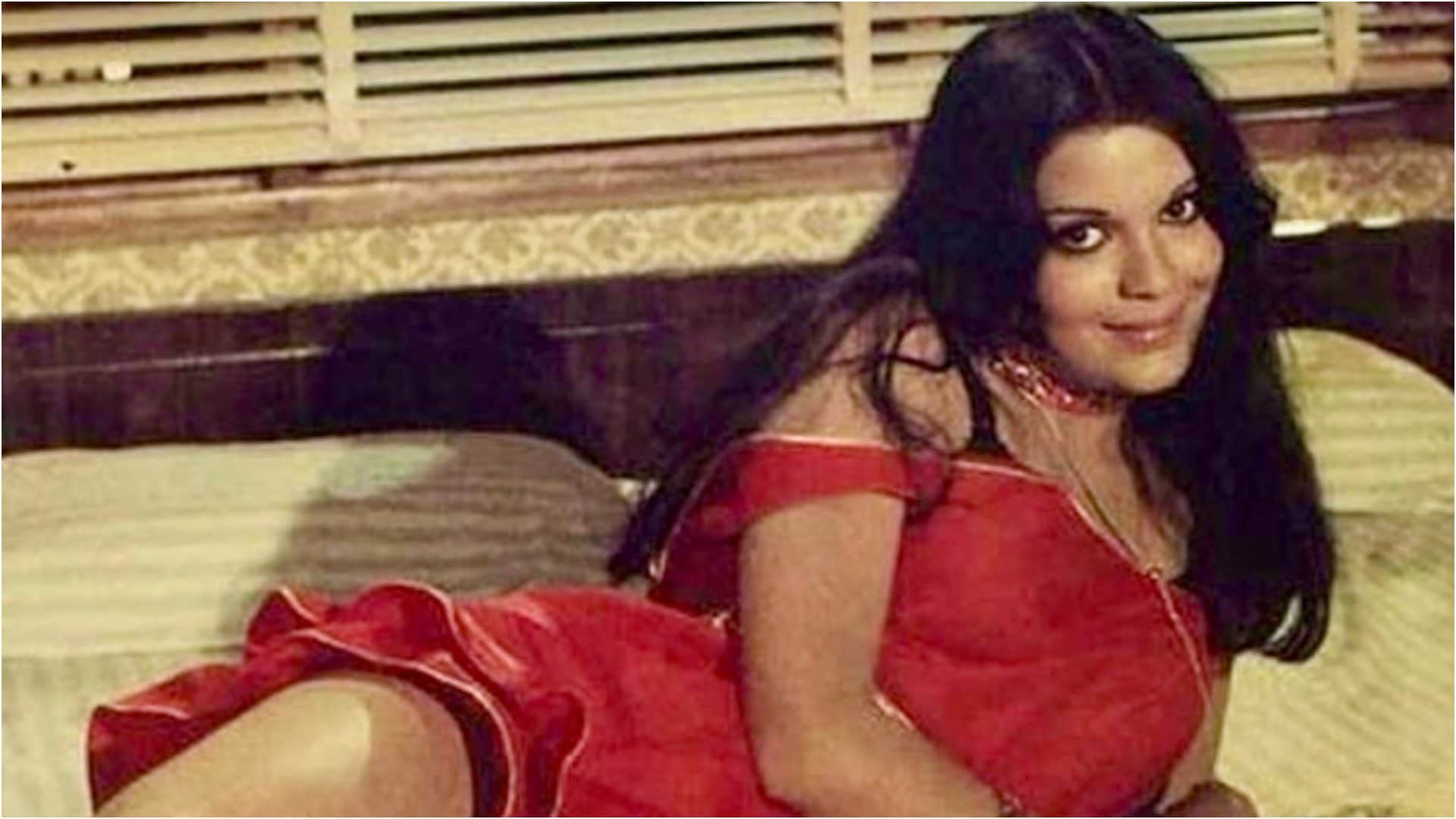 Zeenat Aman Farewell To 2024 with inspirational quote shared whole year journey on social media with pictures