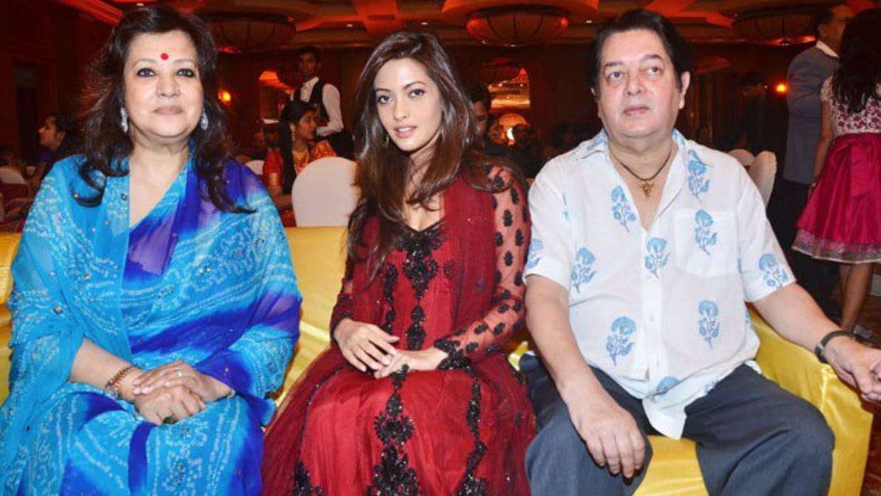 Bharat Dev Varma passed away actress Moon Moon Sen husband Raima Sen father belonged to Tripura royal family
