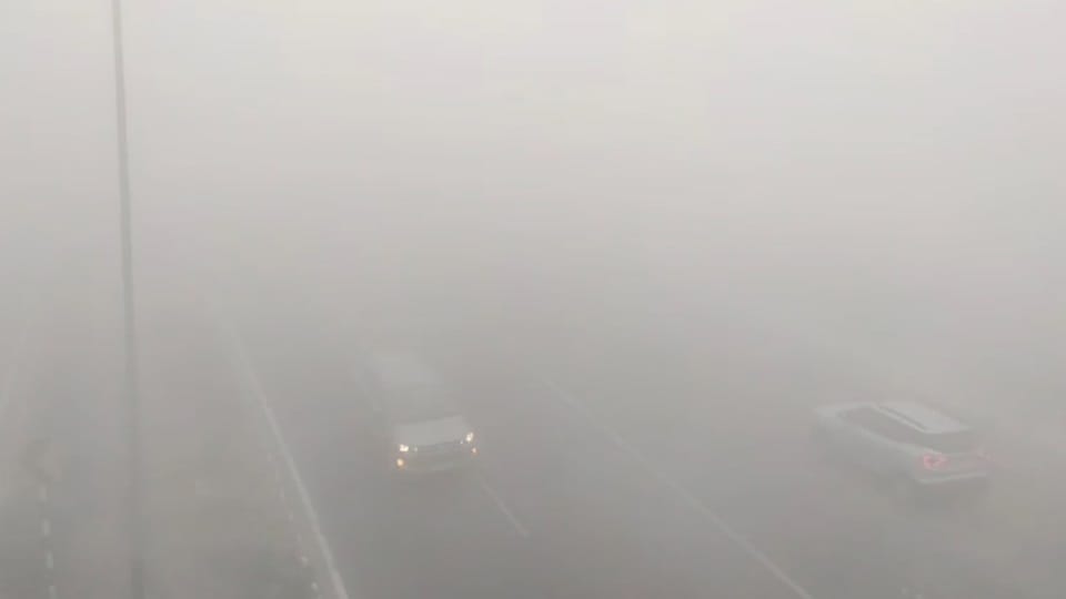 Smog everywhere in Meerut, AQI reached 413, schools from nursery to 12th standard, coaching centers closed