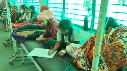 छात्राएं