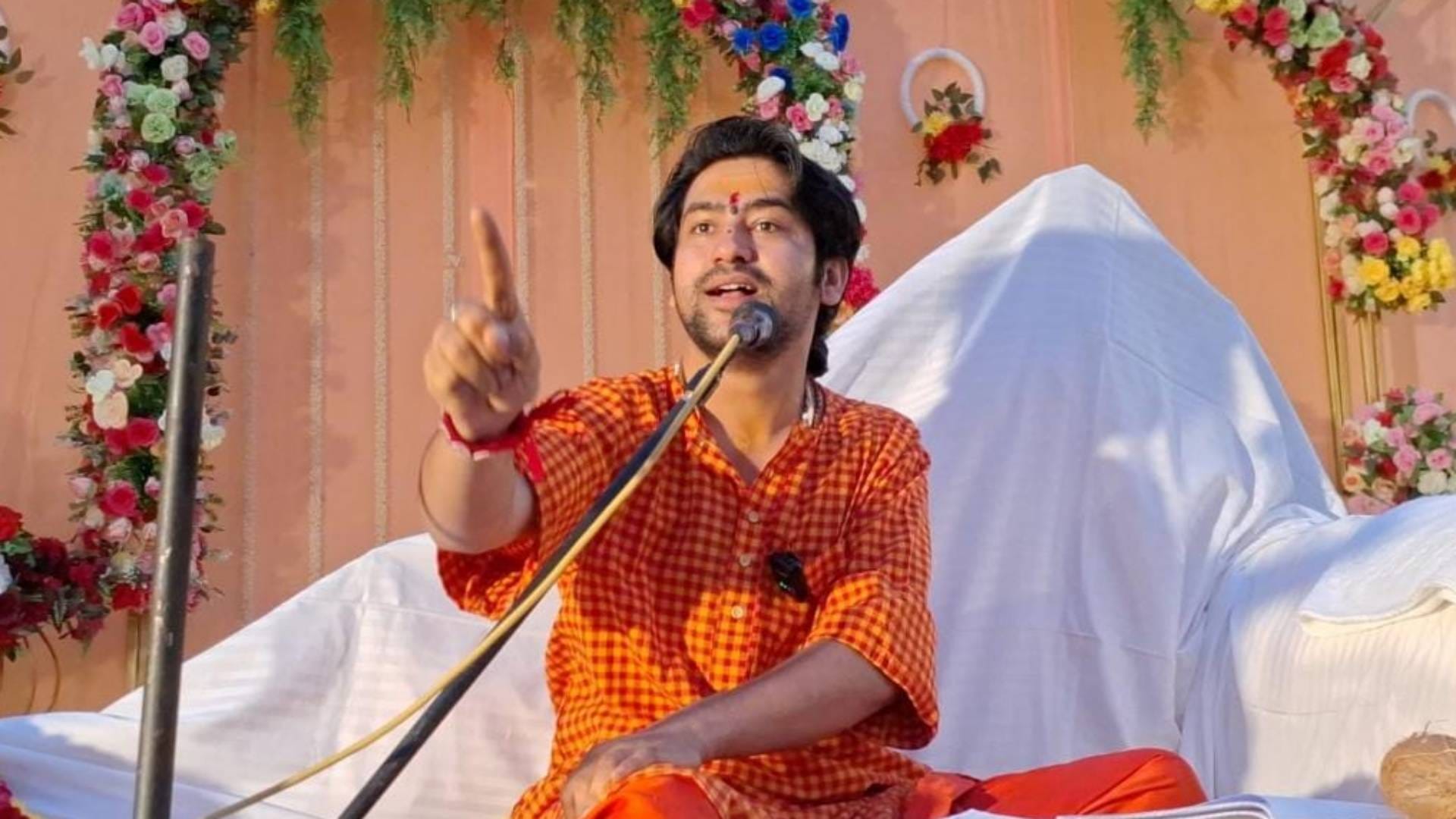 धीरेंद्र शास्त्री
