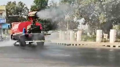 Delhi govt bans non-BS6 and CNG commercial vehicles from November 1 Latest News in Hindi