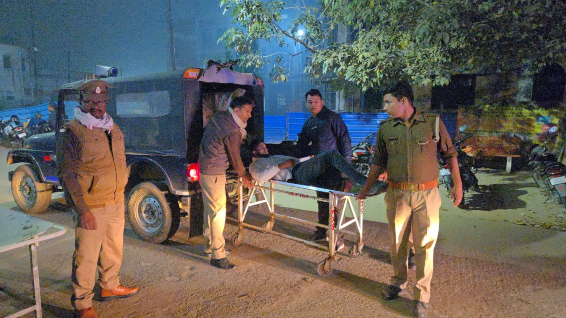 Gorakhpur Student leader murder case Vishal parents are not satisfied after Raza was caught in an encounter