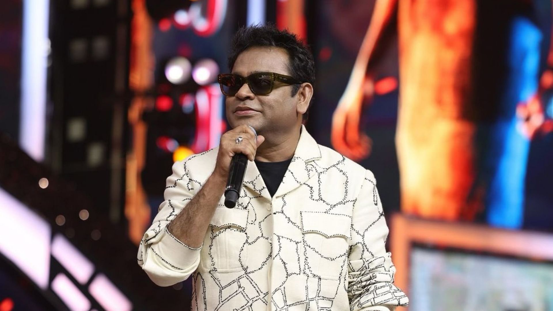 Ar Rahman Admitted In Hospital Due To Chest Pain - Amar Ujala Hindi News  Live - Ar Rahman:सीने में दर्द की वजह से अस्पताल में भर्ती हुए एआर रहमान,  क्या रोजे की
