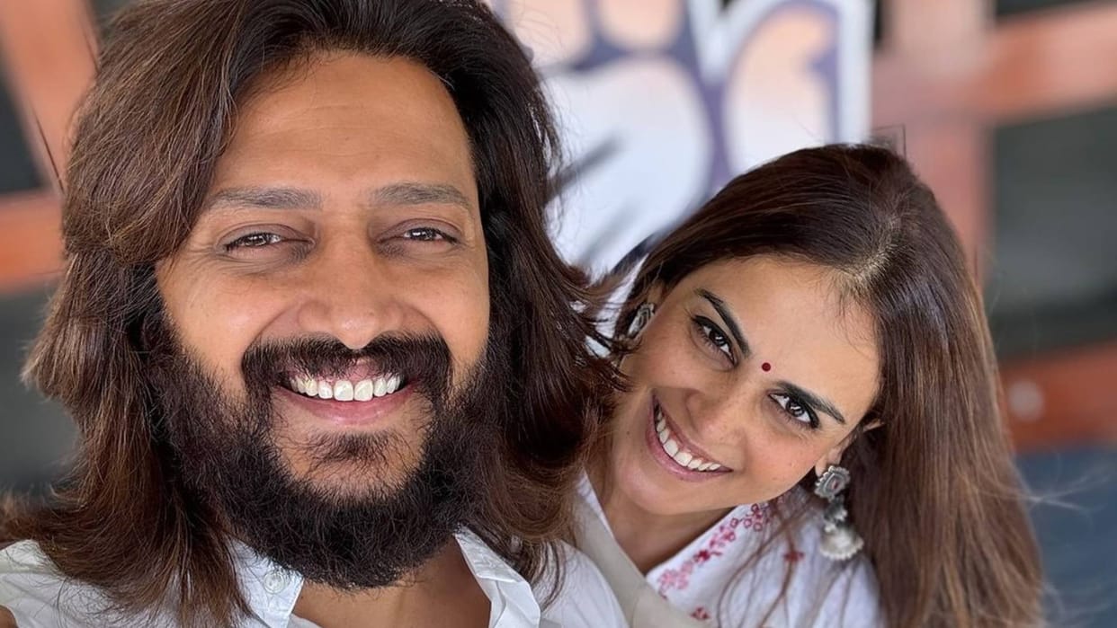 Film Actress Genelia Dsouza Celebrate Christmas With Husband Riteish Deshmukh Share Social Media Post