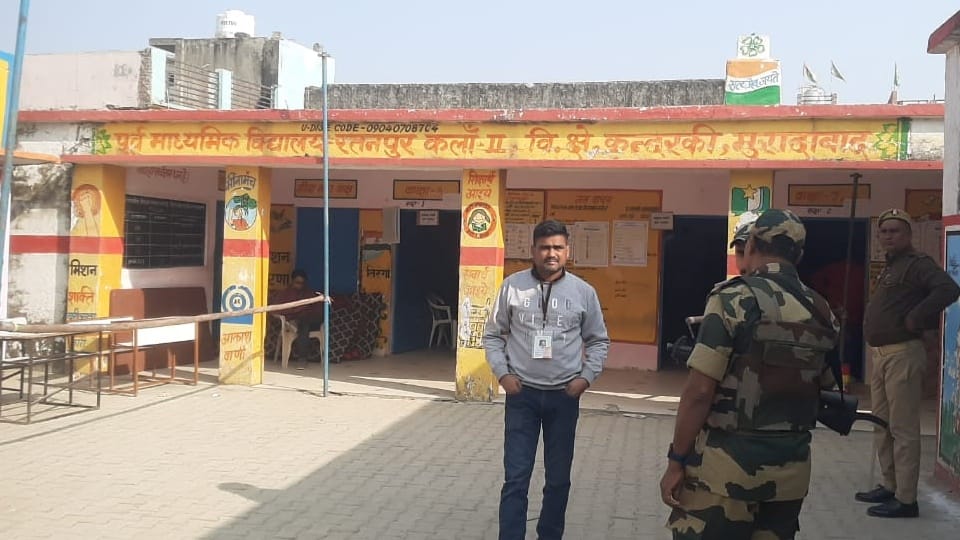 Kundarki By Election: Head constable suspended as soon as video went viral, eight removed from duty