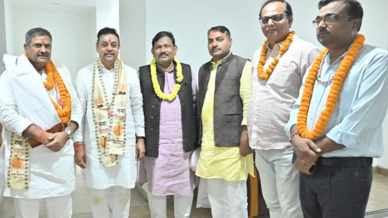 BJP national spokesperson and MP Sambit Patra offered prayers to Baba Vishwanath and Kaal Bhairav