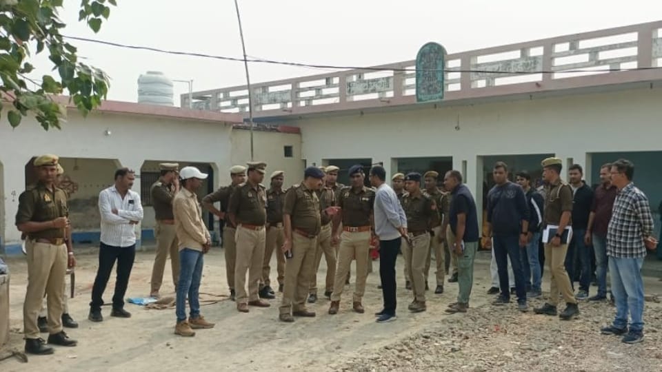 lover killed married woman Bride and then committed suicide In Pratapgarh see photos
