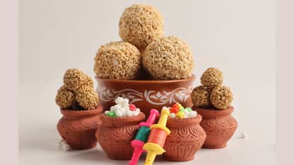 Makar Sankranti 2026 business worth over ₹50 crore expected in Varanasi with sweet filled in market