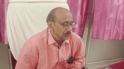 case of fraud 50 lakhs  rs came to light in the biggest PG college of Kabirdham