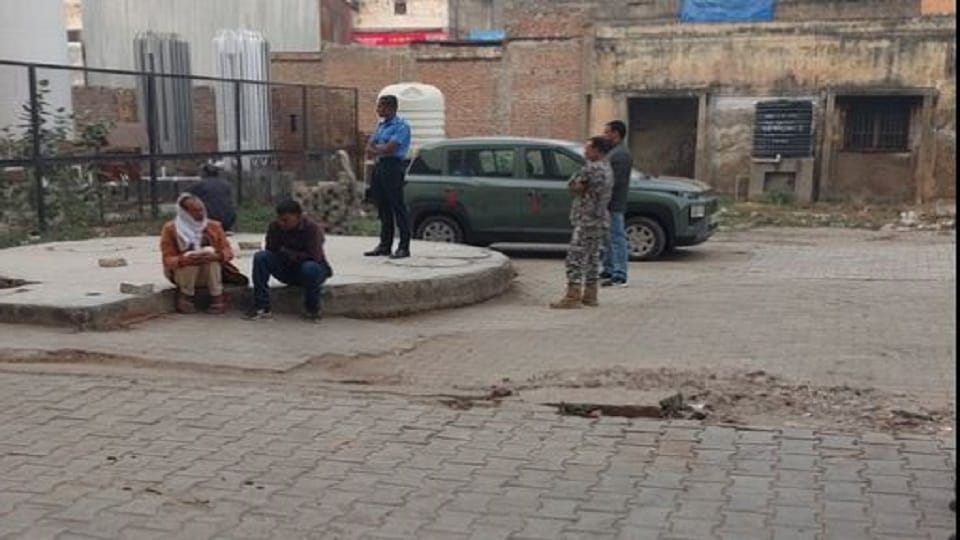 Retired Sergeant wife commits suicide in her residence at Air Force Station premises in agra