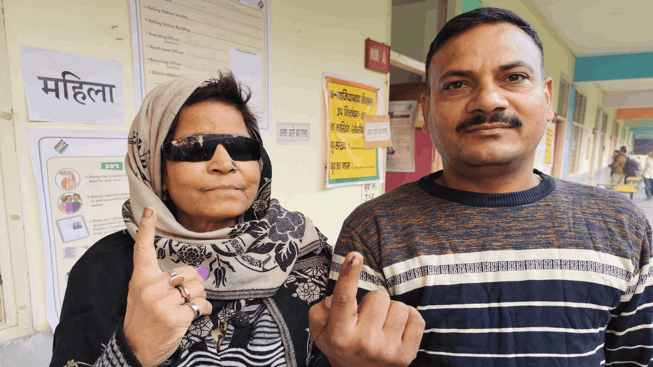 voters arrived to vote in Ghaziabad by-election today update see photos