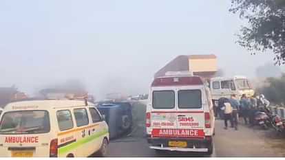 bareilly road accident many vehicles collided with each other on Nainital Highway due to fog