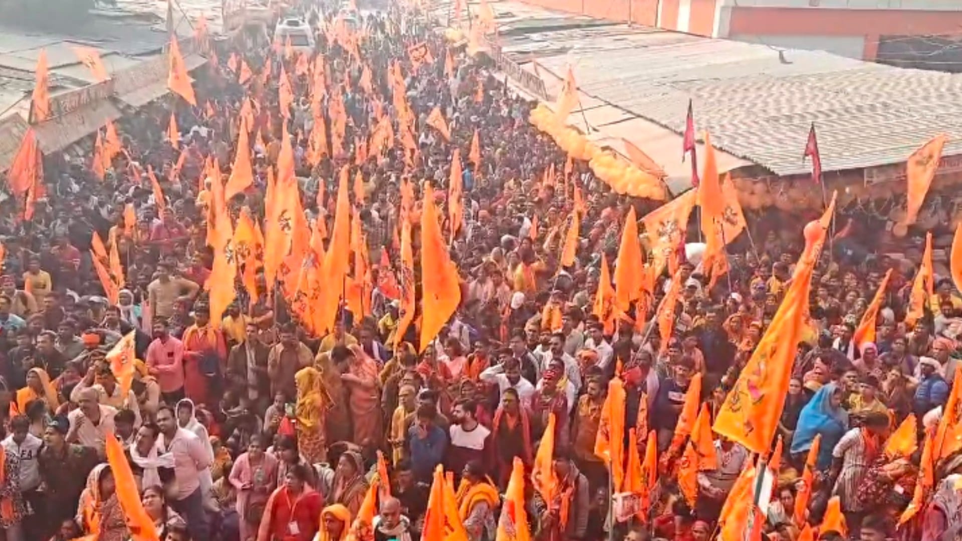 Bageshwar Dham: Padyatra of Baba Bageshwar started