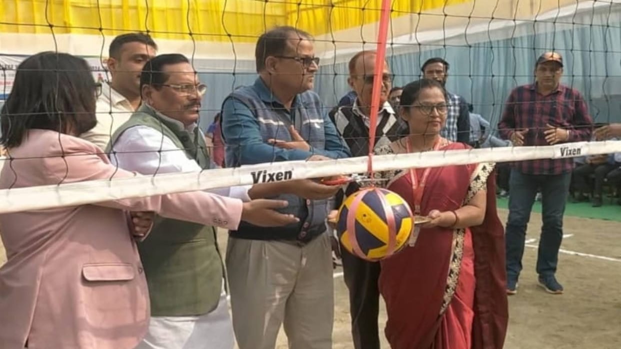 Bihar 10 matches played in two days Samastipur Mithila University Inter Women Volleyball Tournament starts