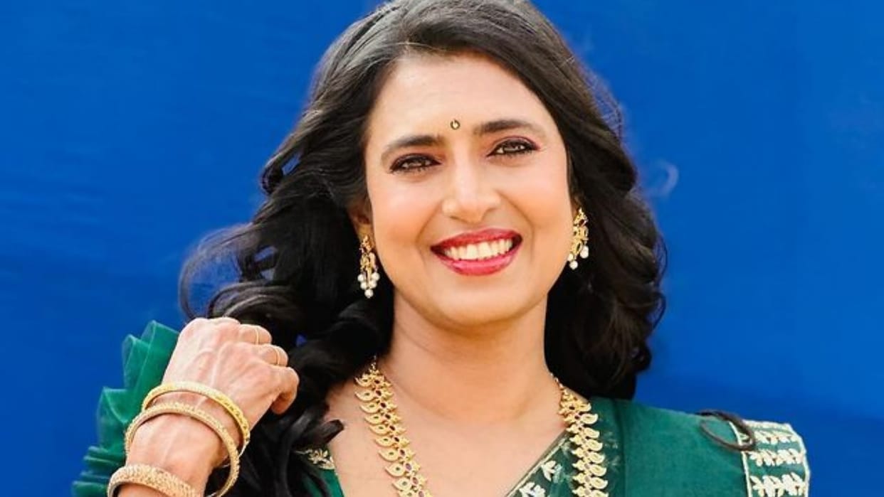 Actress Kasthuri Released from Jail Takes a  Dig at Her Opponents