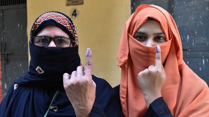 Kundarki By Election: Kettle is heavier than elephant, Chandrashekhar influence in Dalit dominated villages