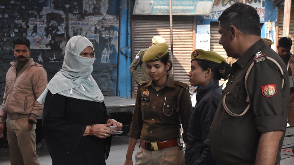 Kundarki By Election: Head constable suspended as soon as video went viral, eight removed from duty