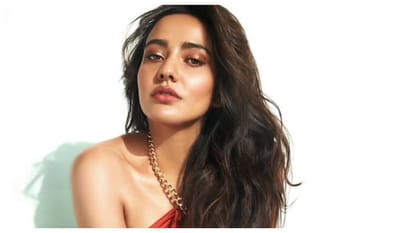 Neha Sharma Charge 299 Per Month For Exclusive Content On Social Media Fact Check