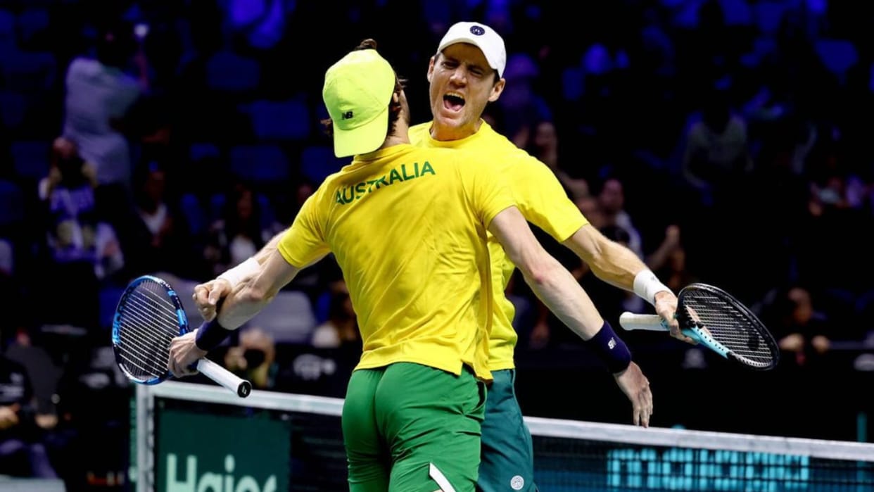 Australia reached the Davis Cup semi-finals for the third consecutive time, defeating America 2-1