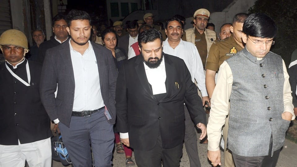 Sambhal: Court commissioner said... Jama Masjid will be surveyed in detail, hearing held on 29th