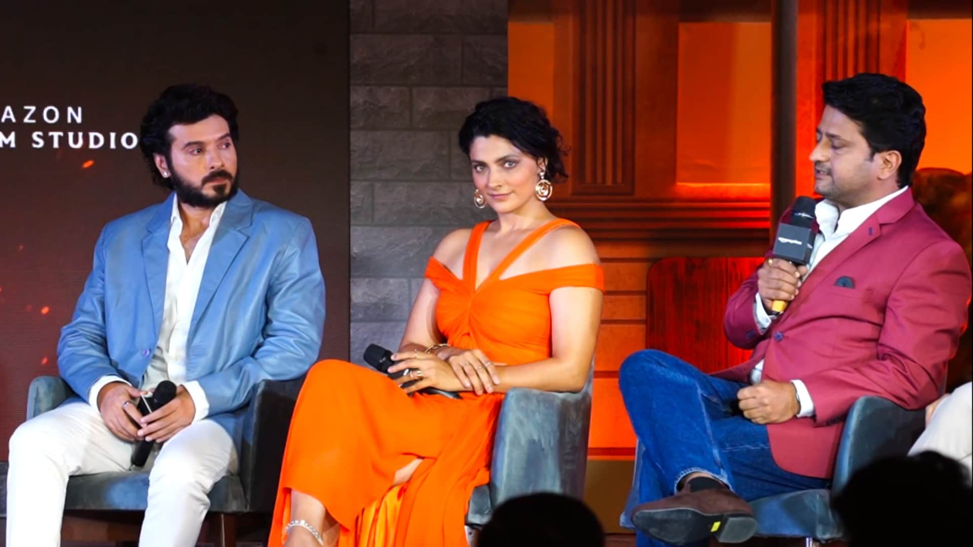 Agni Trailer Launch event farhan akhtar divyendu saiyami kher sai tamhankar and fire fighters participated